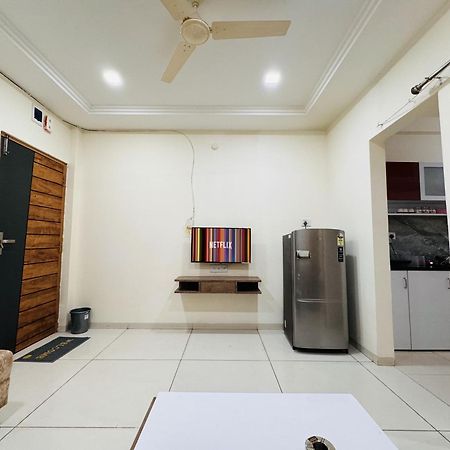 Home Escape 1Bhk Apartment Near Bombay Hospital Indore Eksteriør bilde