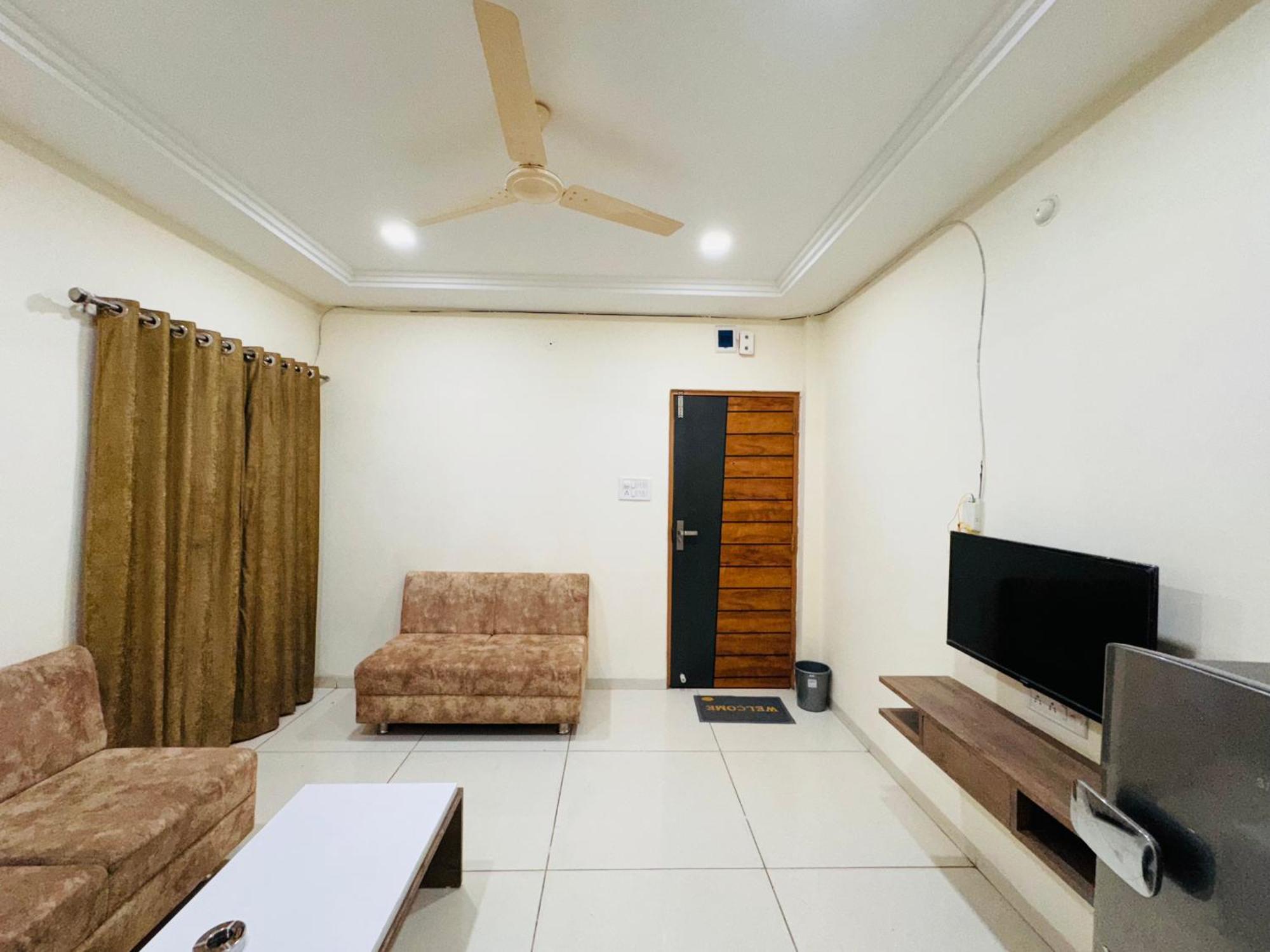 Home Escape 1Bhk Apartment Near Bombay Hospital Indore Eksteriør bilde